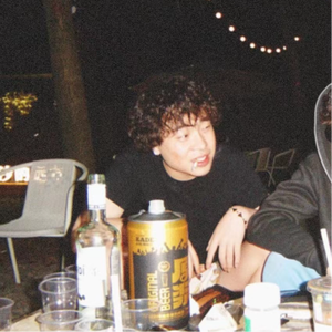 美女丝袜自慰到高潮
